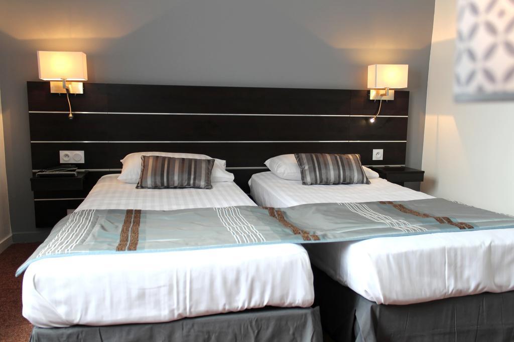 Hotel Chantepie Joue-les-Tours Exterior photo
