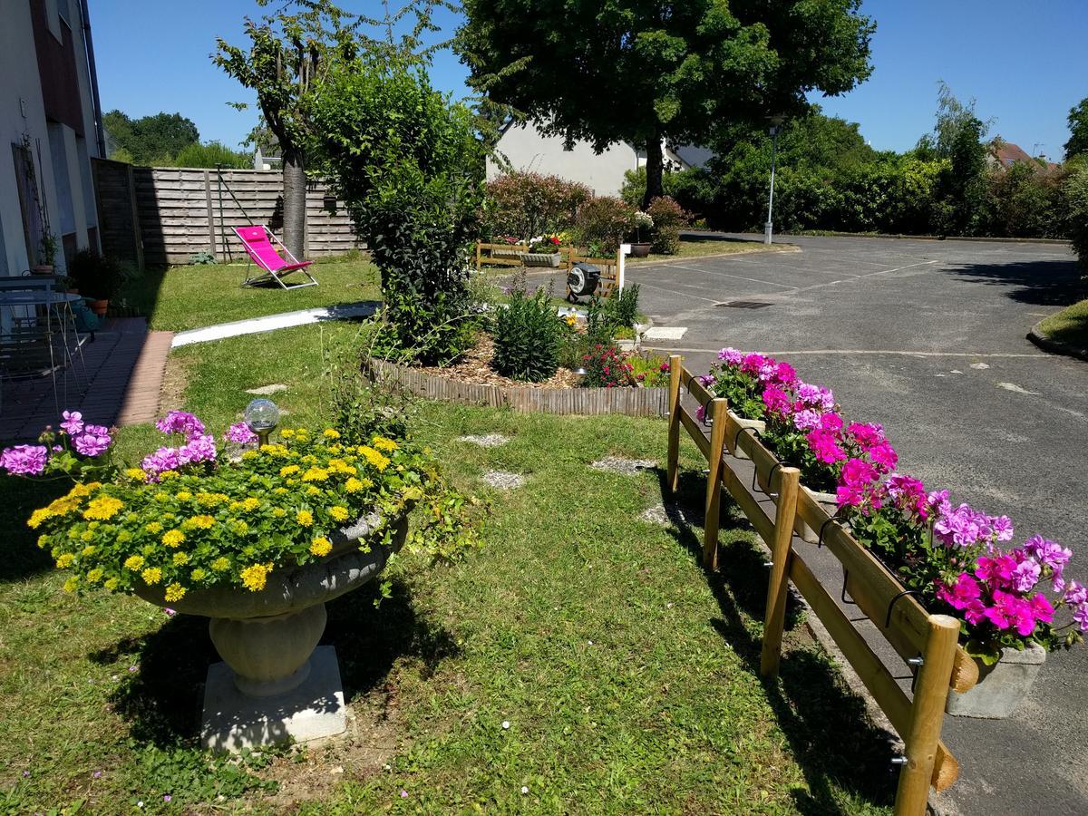 Hotel Chantepie Joue-les-Tours Exterior photo